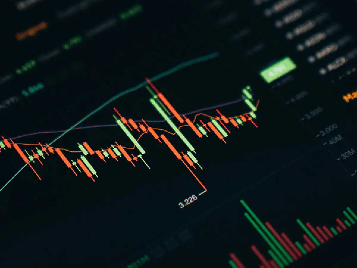 Fast Track Trading: The Accelerated Path to Smarter Investing and Faster Results